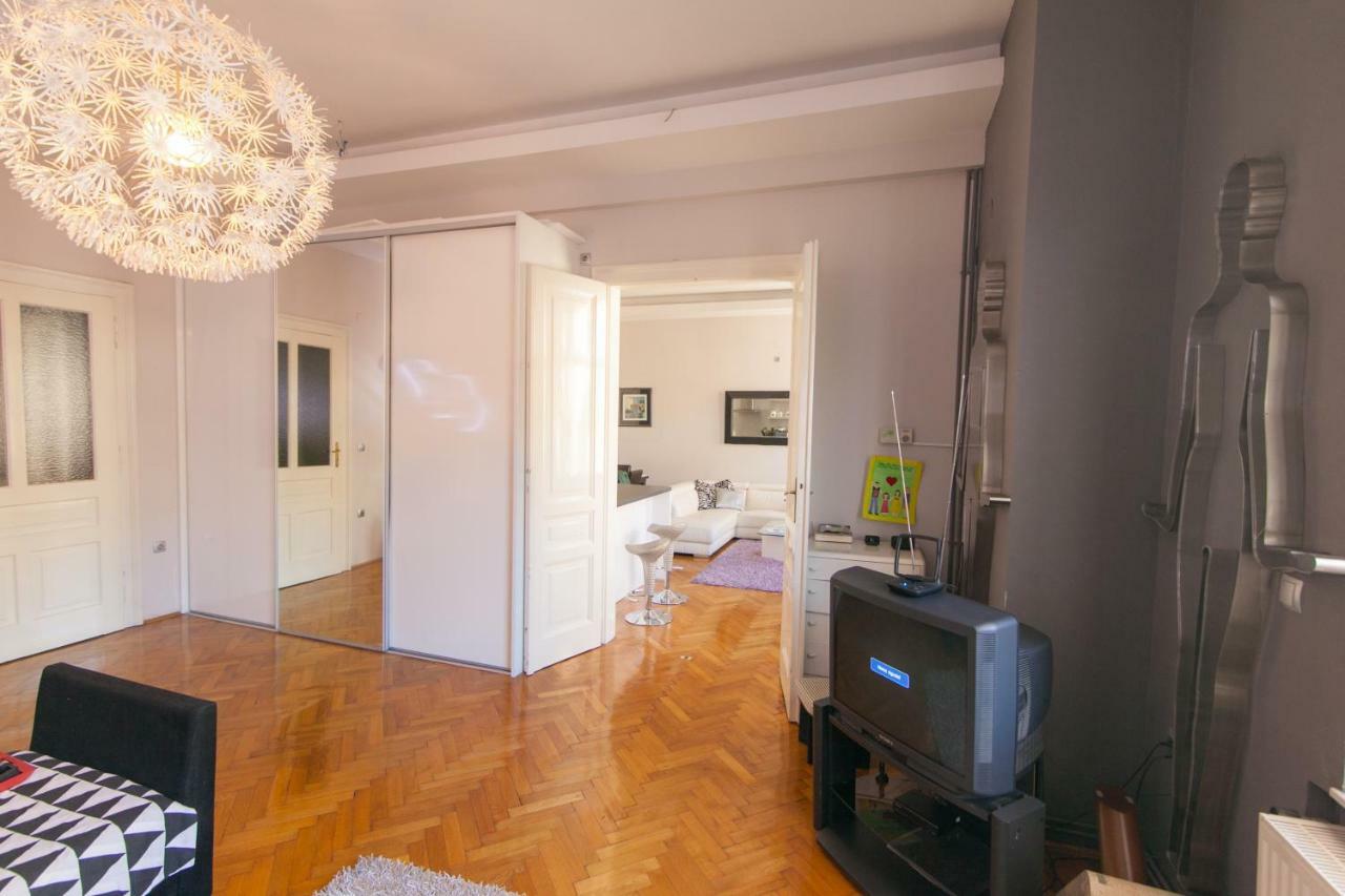 Apartment Luni 里耶卡 外观 照片